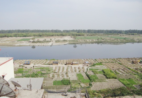 Aerial image of Yamuna river and farming on its floodplain