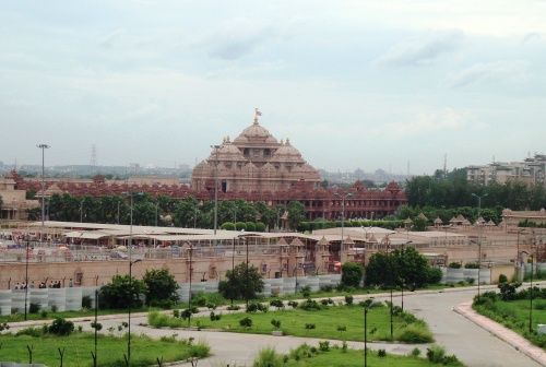 Akshardham Temple in Delhi on Yamuna floodplain