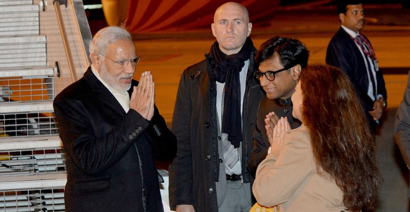 Prime Minister Narendra Modi Reaches Paris for COP21