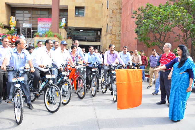 Ministry of Electronics and Information Technology Takes #Cycle2Work