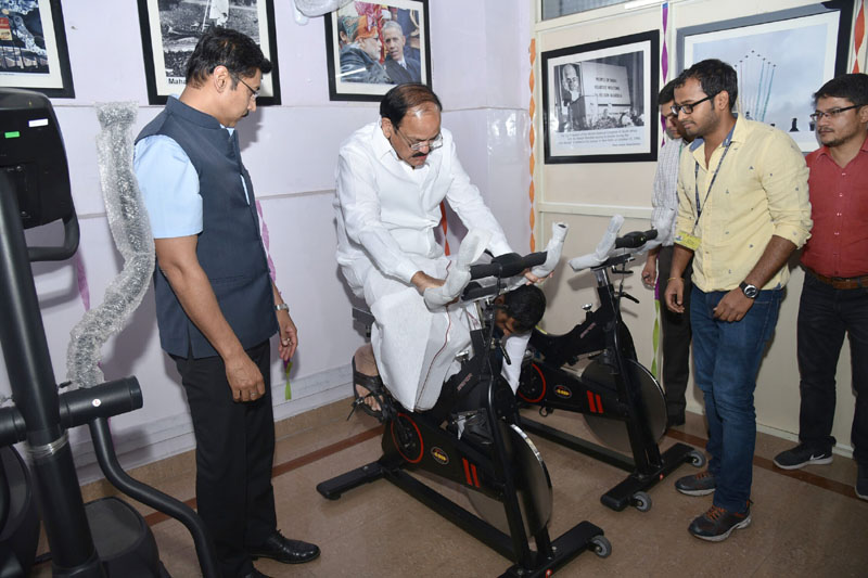 Keeping Health First, Minister Inaugurates Gymnasium in Shastri Bhawan