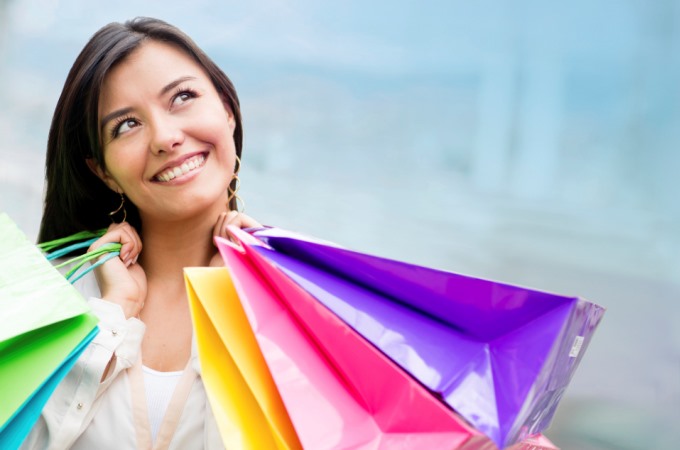 Summer, the Season of Smart Shopping With Great Offers and Coupons