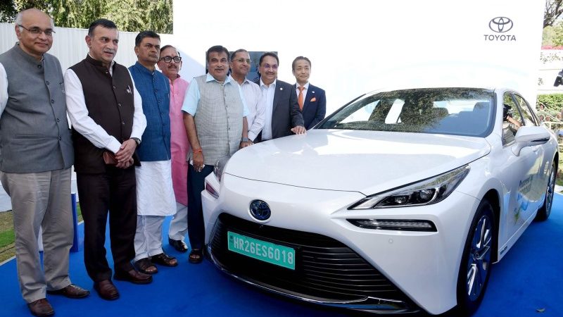 Transport Minister Launches Green Hydrogen Fuel Cell Electric Vehicle