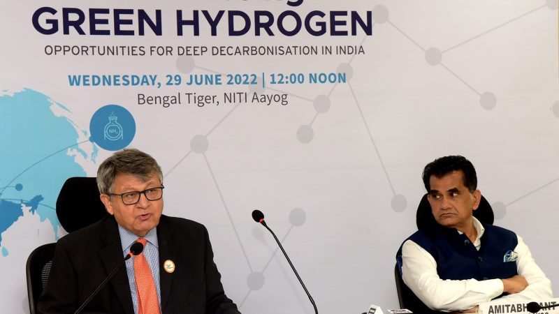 NITI Aayog Releases Report on Harnessing Green Hydrogen