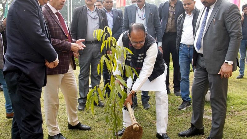 Tree plantation by Agriculture Minister Shivraj Singh Chouhan